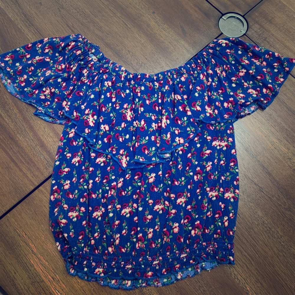 Off the shoulder crop top